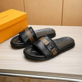 Picture of Louis Vuitton Slippers _SKULVsz38-46jyh0717779